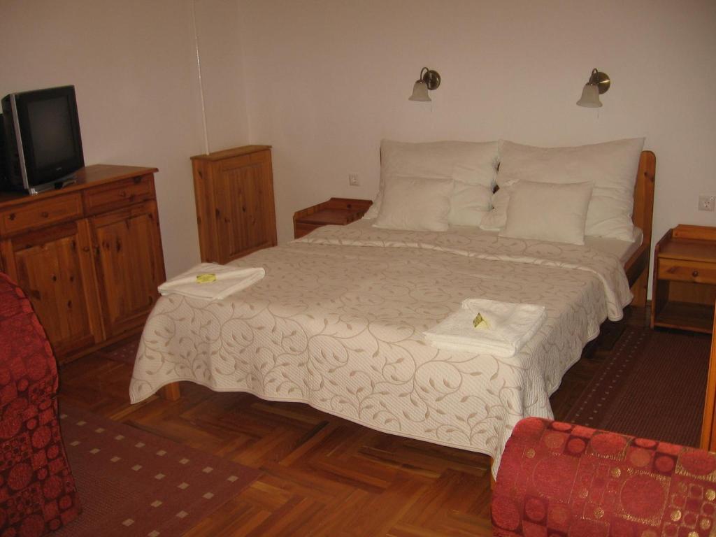 Mater Salvatoris House Hotel Gödöllő Habitación foto